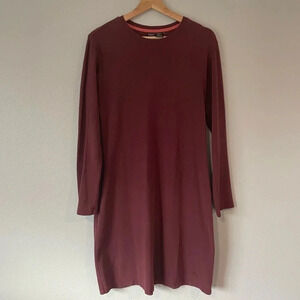 Maroon Patagonia Women’s long sleeve Mobility Dress Size Medium